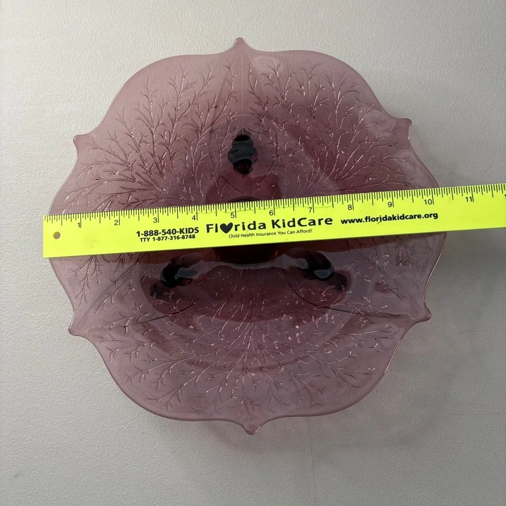 Vintage Indiana Glass Tiara Sandwich Plum Purple 3 Footed Scalloped‎ Bowl 10.5